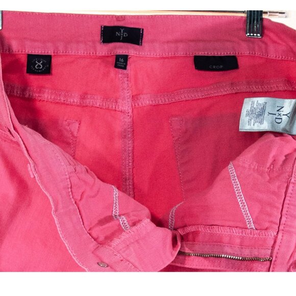 NYDJ pink crop 16 - Picture 4 of 4
